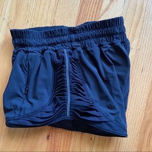 Lululemon Women’s Hotty Hot Short w Side Ruffle